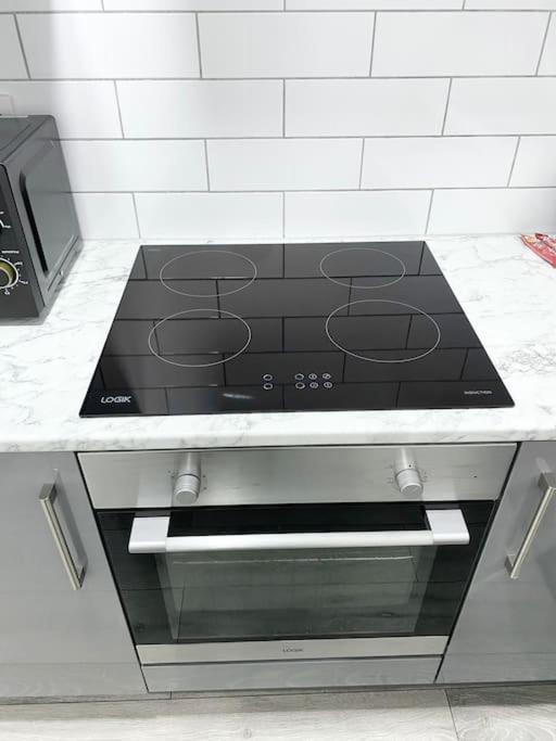 Modern Studio Near Nec With Free Parking - Prime Location Sheldon  المظهر الخارجي الصورة
